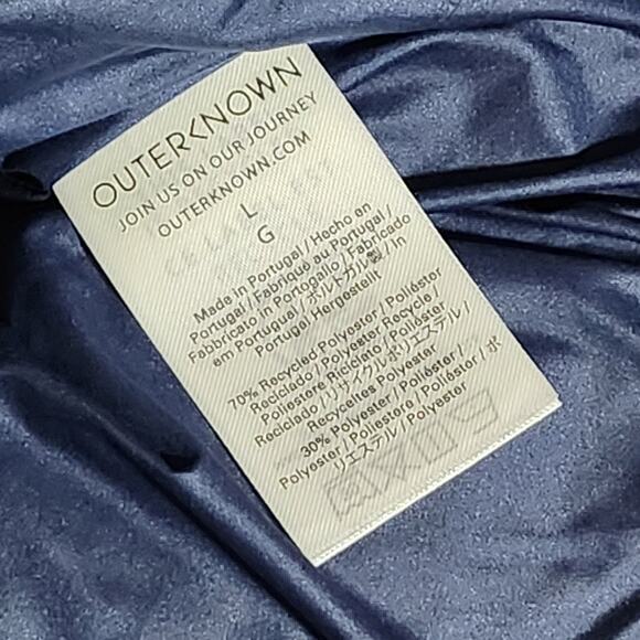 OUTERKNOWN Active ECHO MONO Zip Up Puffer Vest in Marine Blue Women's L NWT $248 - Picture 11 of 11